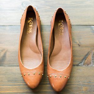 NEW Korks Brown Flats
